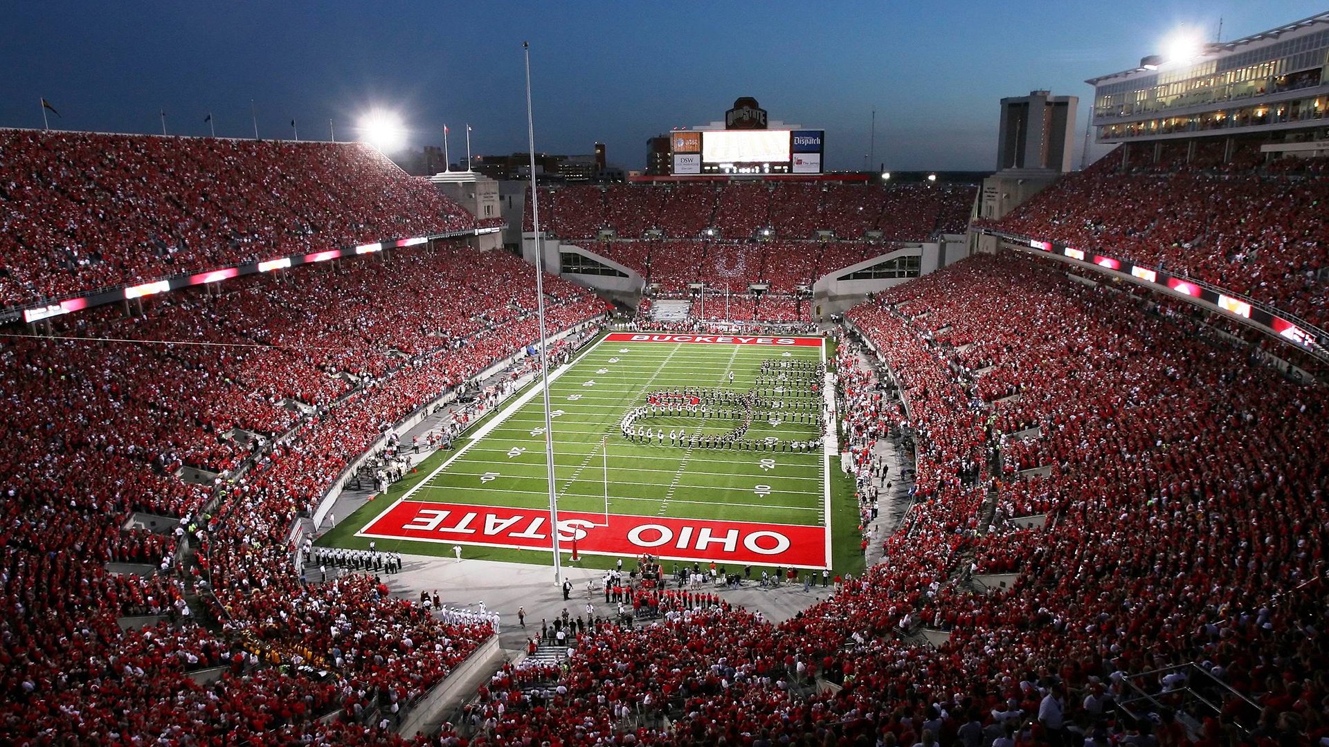 AYX体育-梅西在法甲助攻破百，巴黎火力全开，梅西进球 巴黎